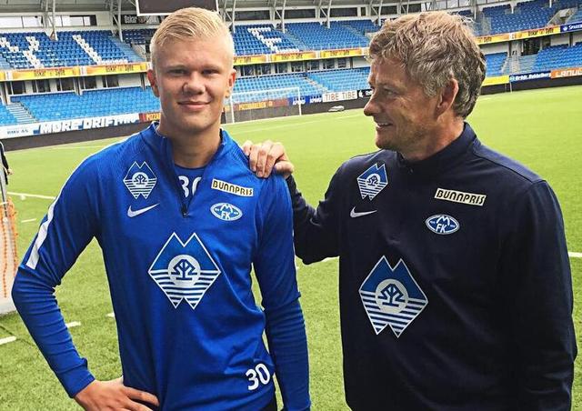 NBA勇士与篮网展开季后赛激烈对决（勇士对阵篮网，季后赛鏖战打响）