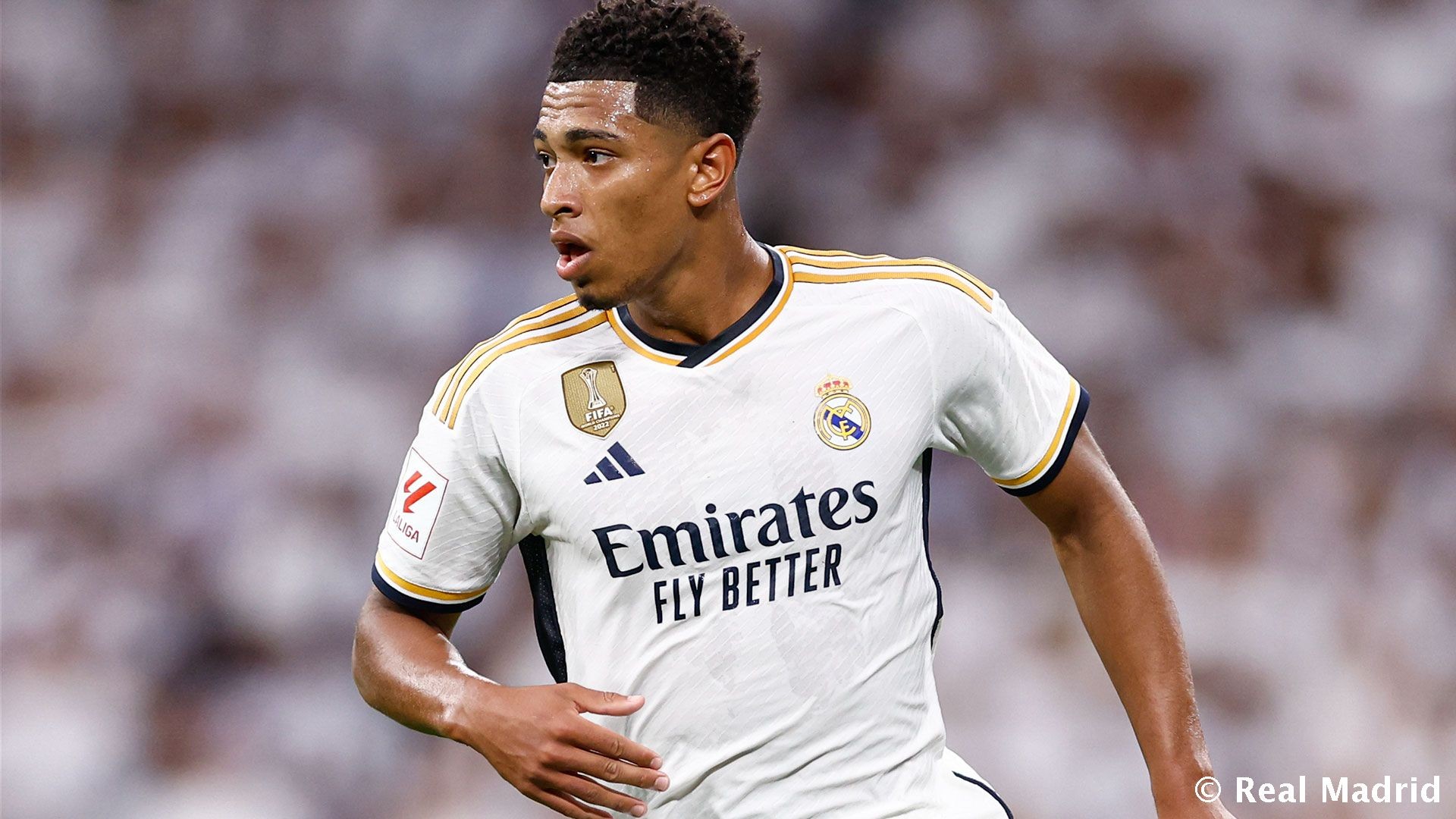 曼联主帅谈球队战术与未来（曼联主教练解读球队战术思路与未来规划）