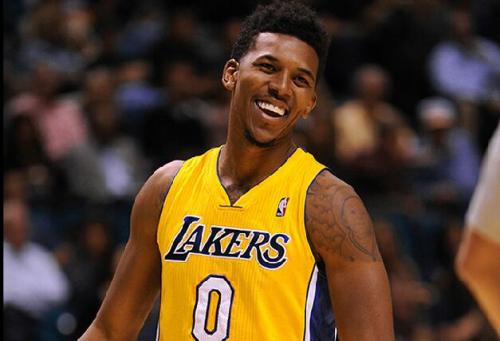 欧联杯 - 乌德勒支对阵波尔图（欧联杯：乌德勒支迎战波尔图）