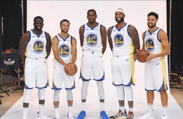 足球最残酷，也最公平（足球，既残酷又公正）