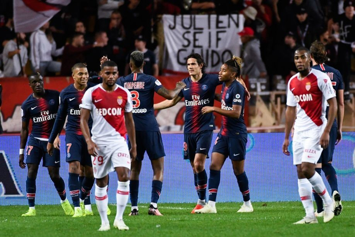 足球国脚留洋再迎利好，与多队进入谈判阶段（国脚留洋再获利好，正与多家球队洽谈）