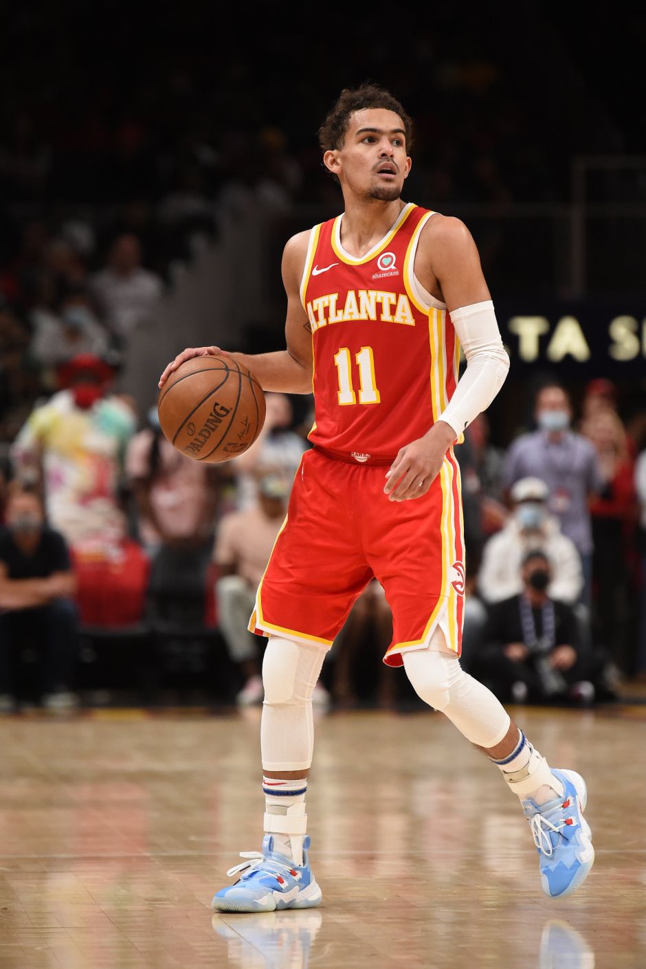 格纳布里：很高兴能拿下比赛，但最让人激动的是阿方索的回归（格纳布里：赢球令人欣喜，更让人振奋的是阿方索的复出）